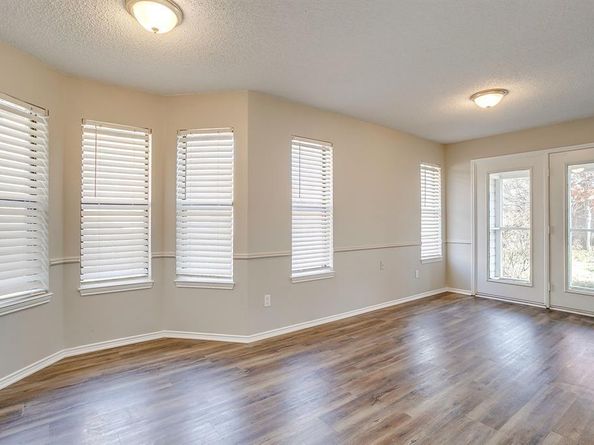 104  Sandlewood Lane , Burleson Texas 76028