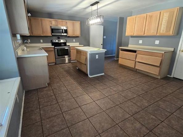 1702  Lincoln Drive , Wylie Texas 75098