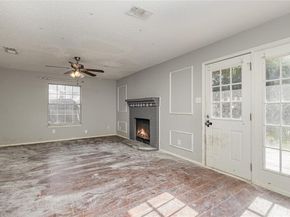 1207  Chapel Hill Drive , Mansfield Texas 76063