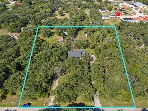 6522  Mark Drive , Burleson Texas 76028