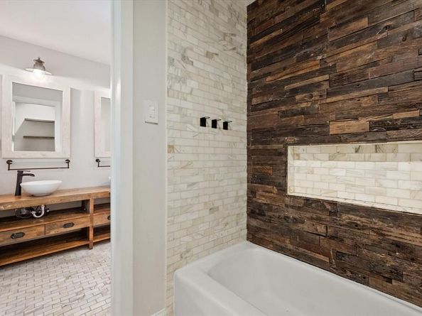 6522  Mark Drive , Burleson Texas 76028