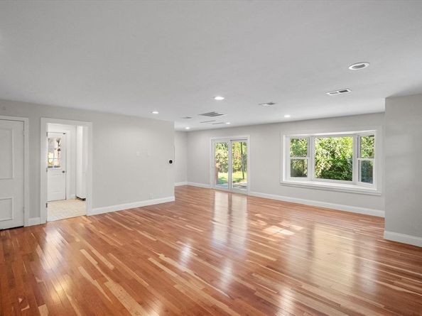 6522  Mark Drive , Burleson Texas 76028