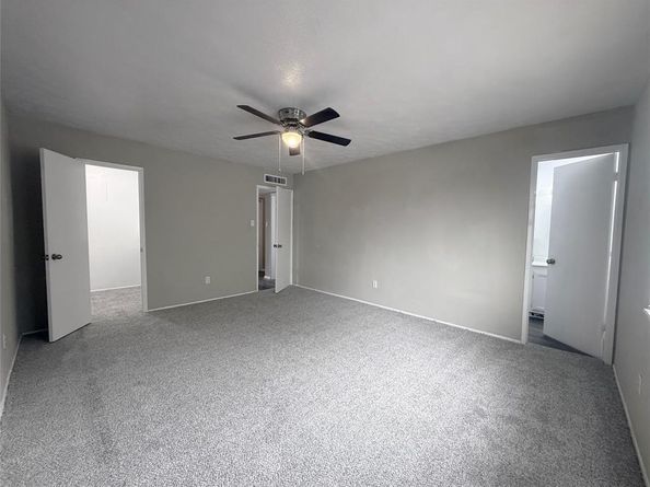 6933  Glenhurst Drive , North Richland Hills Texas 76182