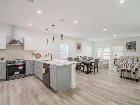 3708  Atlanta Street , Dallas Texas 75215