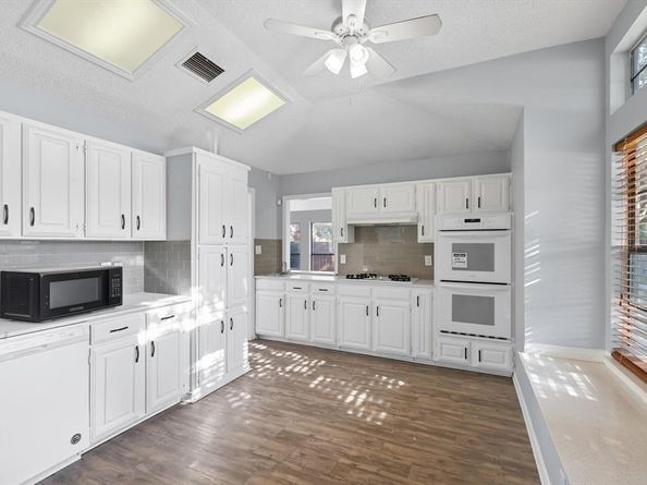 4420  Windward Circle , Dallas Texas 75287