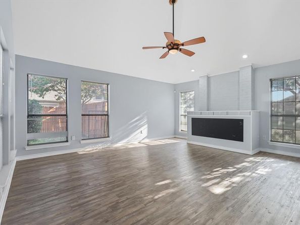 4420  Windward Circle , Dallas Texas 75287