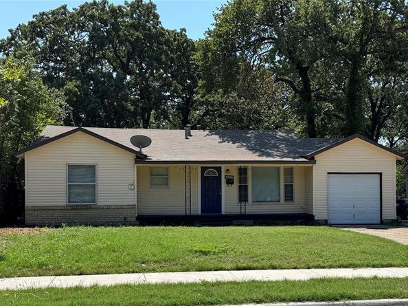 3726  Selma Street , Fort Worth Texas 76111
