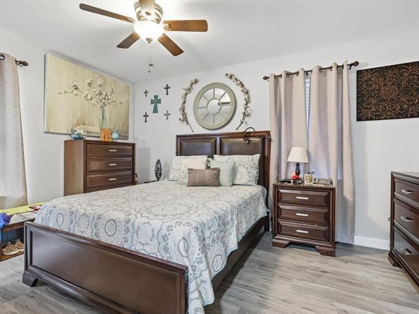 1023  Terry Way , Carrollton Texas 75006