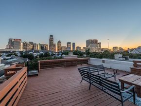 923  Liberty Street , Dallas Texas 75204