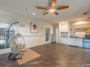 923  Liberty Street , Dallas Texas 75204