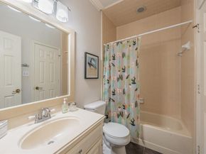 923  Liberty Street , Dallas Texas 75204