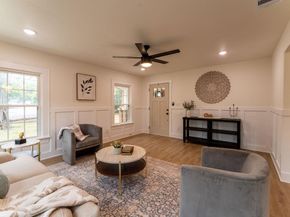 5401  Baylor Avenue , River Oaks Texas 76114