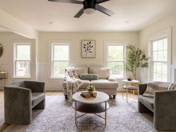 5401  Baylor Avenue , River Oaks Texas 76114