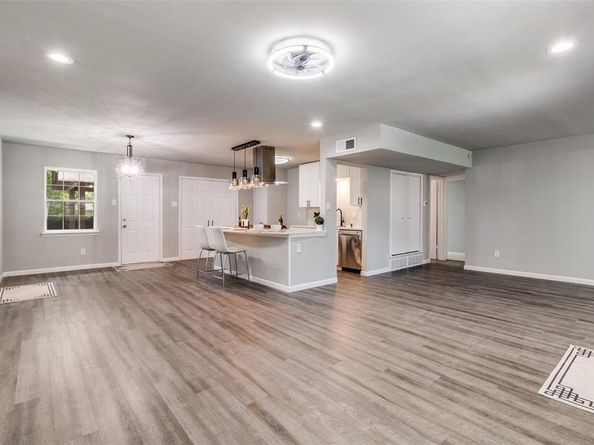 2850  Linhaven Drive , Mesquite Texas 75150