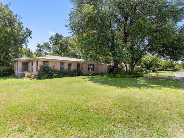 7316  Coronet Avenue , North Richland Hills Texas 76180