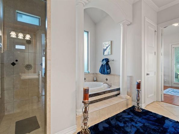 7208  Riverbrook Court , Arlington Texas 76001