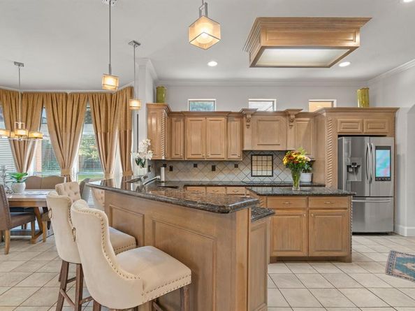 7208  Riverbrook Court , Arlington Texas 76001