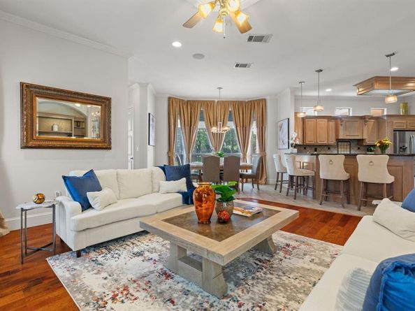 7208  Riverbrook Court , Arlington Texas 76001