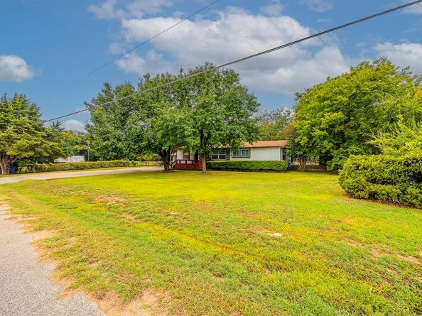 2247  Thedford Drive , Dallas Texas 75217