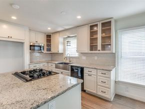 4208  Locke Avenue , Fort Worth Texas 76107