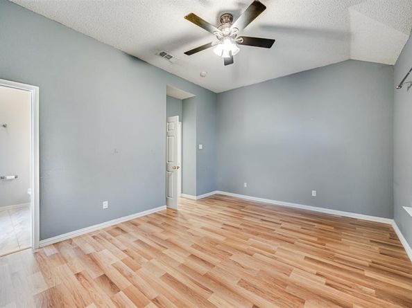 1409  High Crest Drive , Mansfield Texas 76063