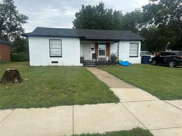 1718  Cranford Drive , Garland Texas 75041