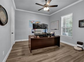 305  Familia Court , Azle Texas 76020