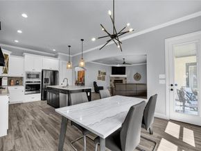 305  Familia Court , Azle Texas 76020