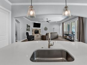 305  Familia Court , Azle Texas 76020