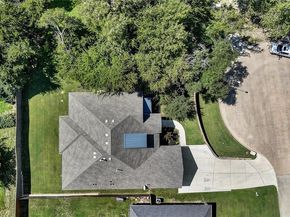 305  Familia Court , Azle Texas 76020