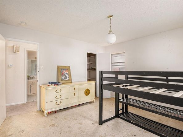 4616  Starlight Drive , Haltom City Texas 76117