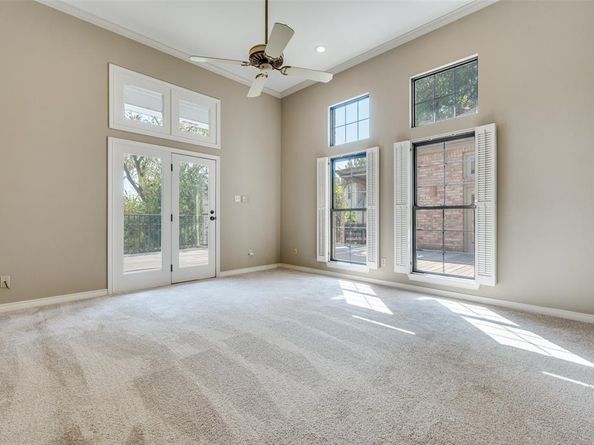 9126  Cochran Heights Drive , Dallas Texas 75220