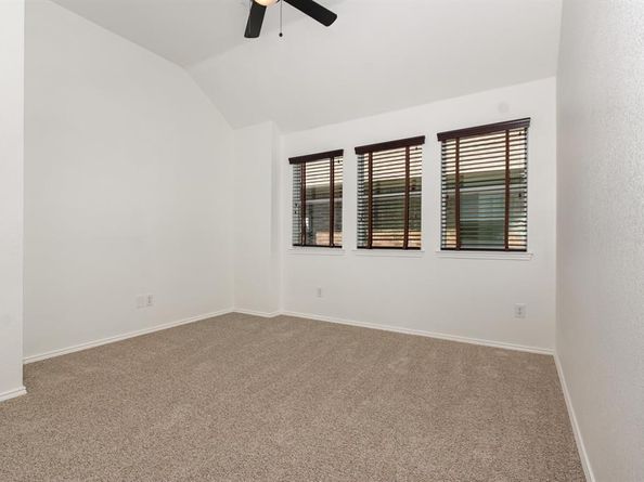 1621  Canvasback  , Aubrey Texas 76227