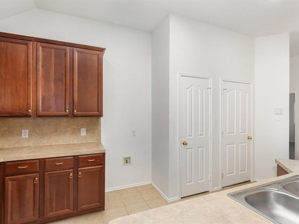 1621  Canvasback  , Aubrey Texas 76227