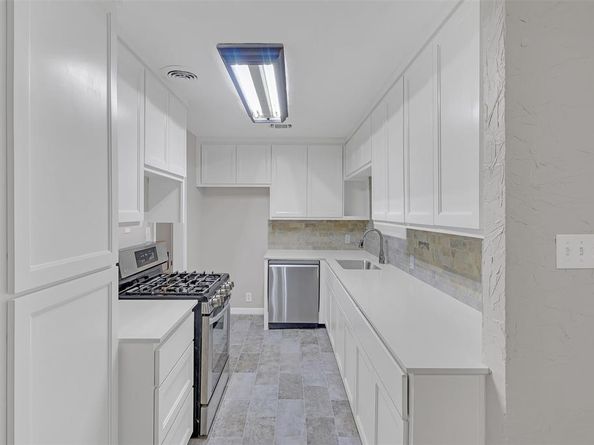 4804  Jerri Lane , Haltom City Texas 76117