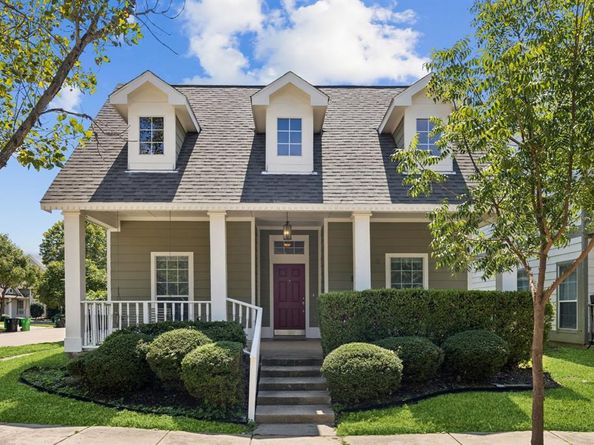 1832  Forsythe Drive , Savannah Texas 76227