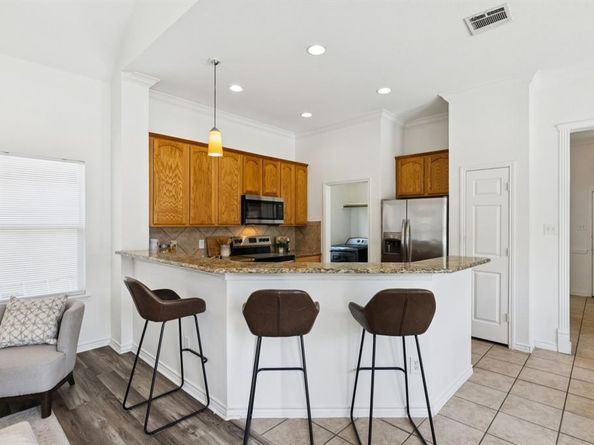 1832  Forsythe Drive , Savannah Texas 76227