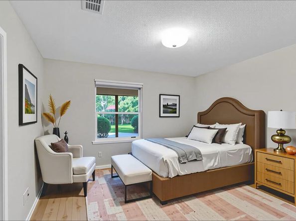 710  Stafford Drive , Arlington Texas 76012