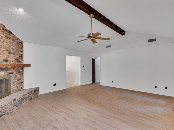 710  Stafford Drive , Arlington Texas 76012