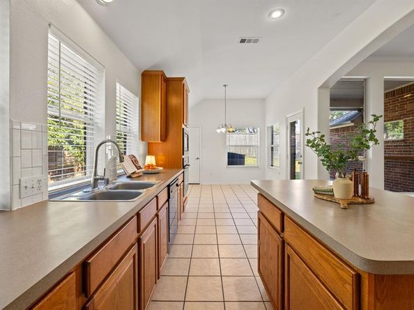 1438  Audobon Lane , Rockwall Texas 75087