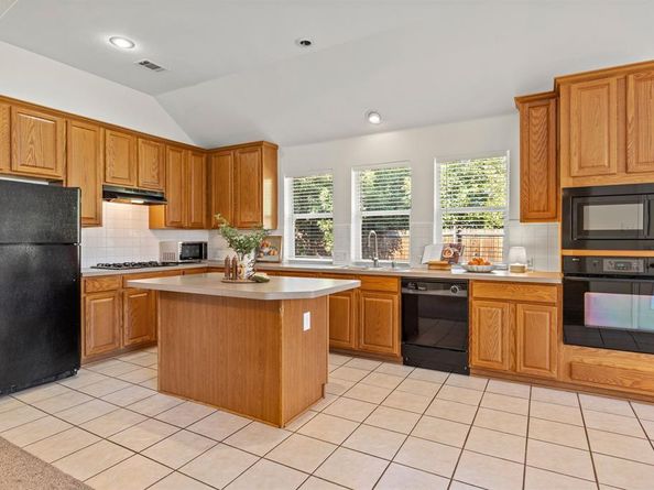 1438  Audobon Lane , Rockwall Texas 75087