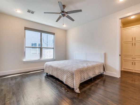 3023  Clamath Drive , Dallas Texas 75204