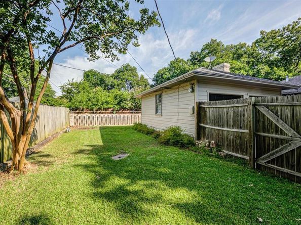 1630  Loree Drive , Dallas Texas 75228