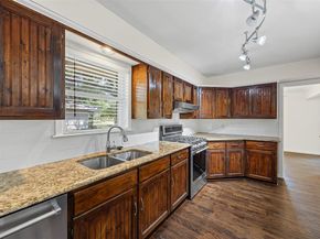 1630  Loree Drive , Dallas Texas 75228