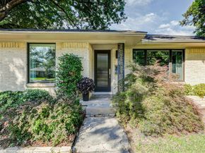 1630  Loree Drive , Dallas Texas 75228