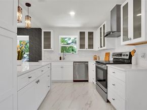 1820  Burr Oak Street , Arlington Texas 76012