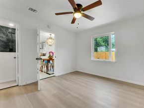 1820  Burr Oak Street , Arlington Texas 76012