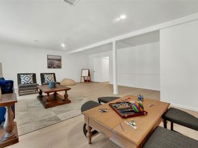 1820  Burr Oak Street , Arlington Texas 76012
