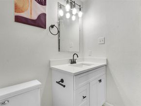 1820  Burr Oak Street , Arlington Texas 76012