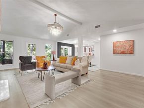 1820  Burr Oak Street , Arlington Texas 76012